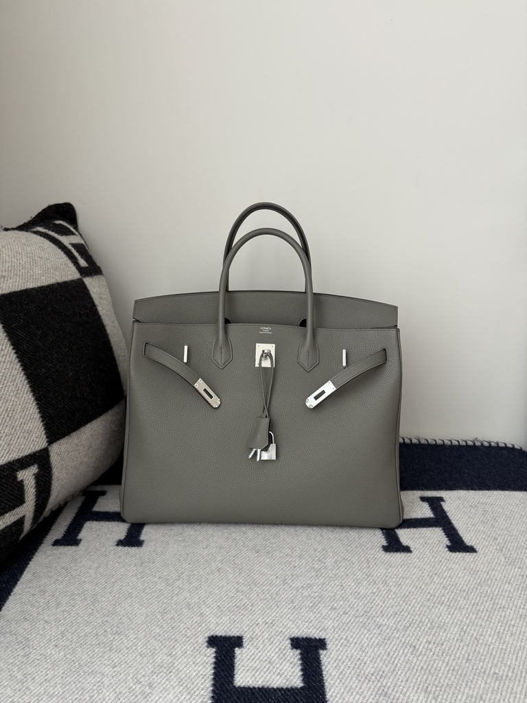 Birkin 40cm Imported Togo Leather Bag in Gris Meyer with Silver Hardware