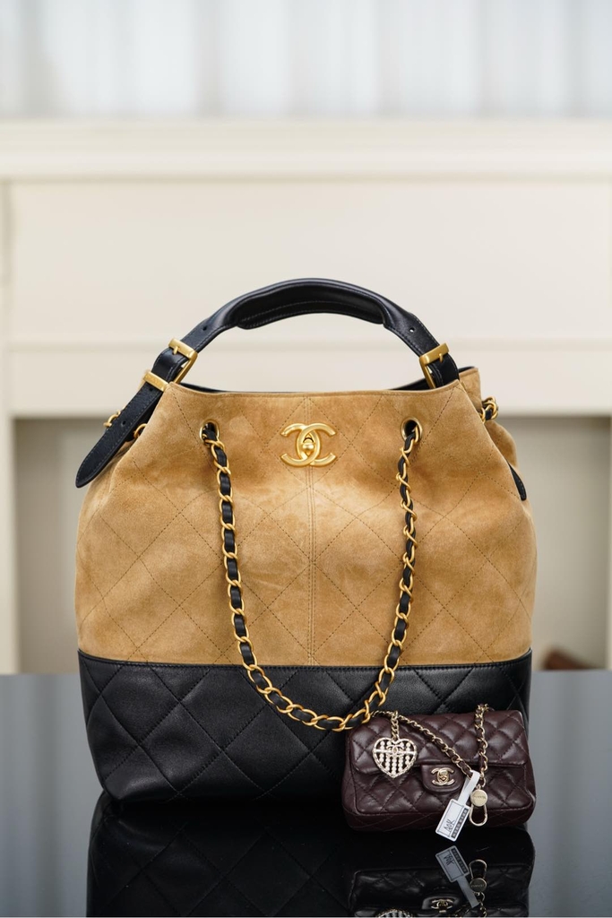 Chanel 25A Bucket Bag Handcrafted