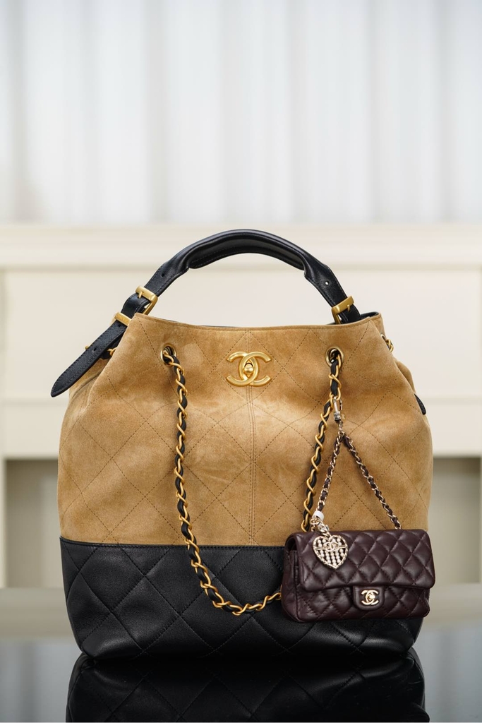 Chanel 25A Bucket Bag Handcrafted