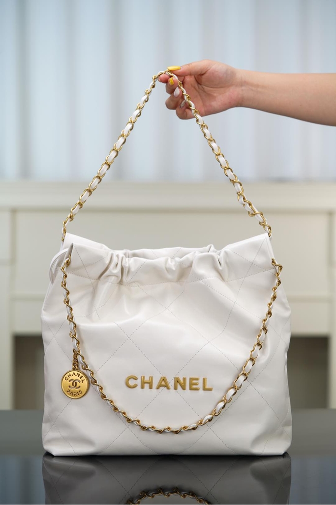 Channel 22P Spring Summer New Small White Handbag with Gold Buckle