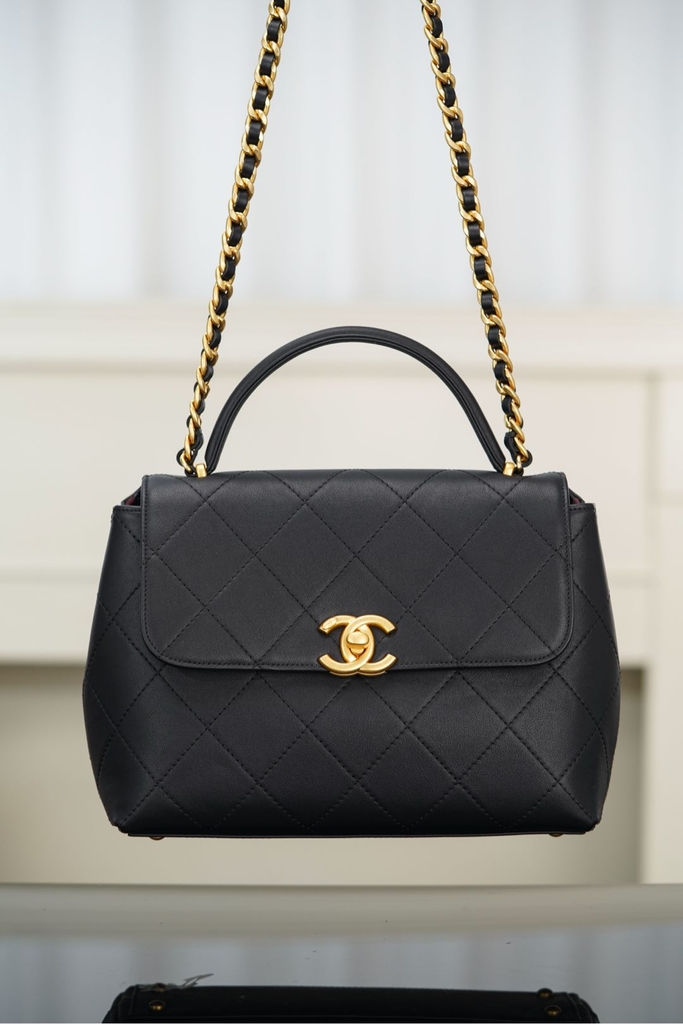 Chanel 25s Handbag Black Gold Large