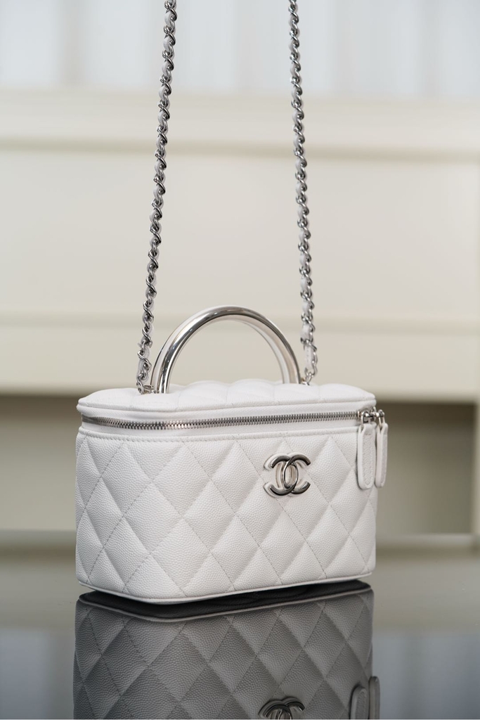 Chanel 25P Hidden Handle Long Box Bag White Lychee Leather