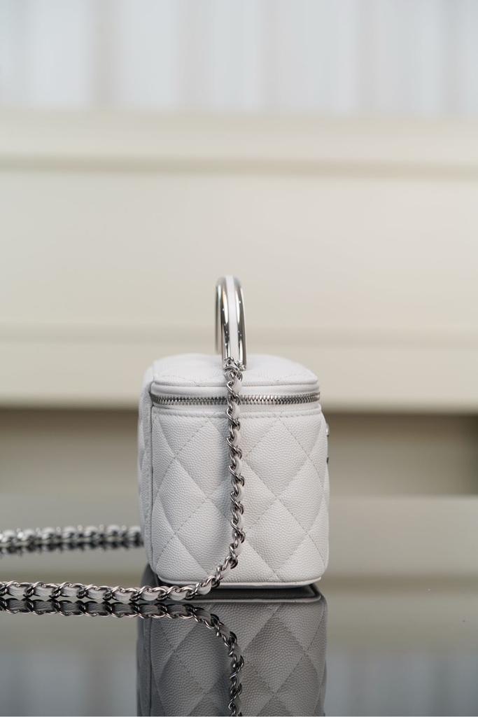 Chanel 25P Hidden Handle Long Box Bag White Lychee Leather