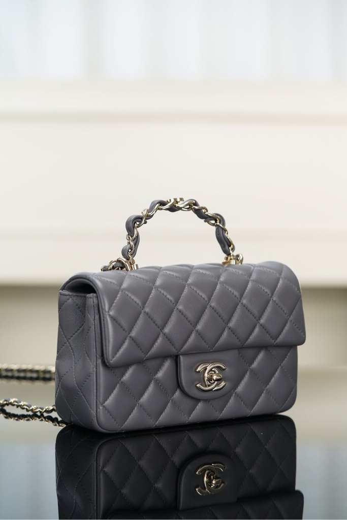 Chanel 23k Autumn Winter New Double C Handle CF Dark Gray