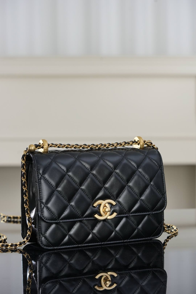 Channel 25s Black Cowhide Double Golden Ball 22cm