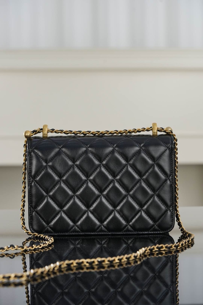 Channel 25s Black Cowhide Double Golden Ball 22cm