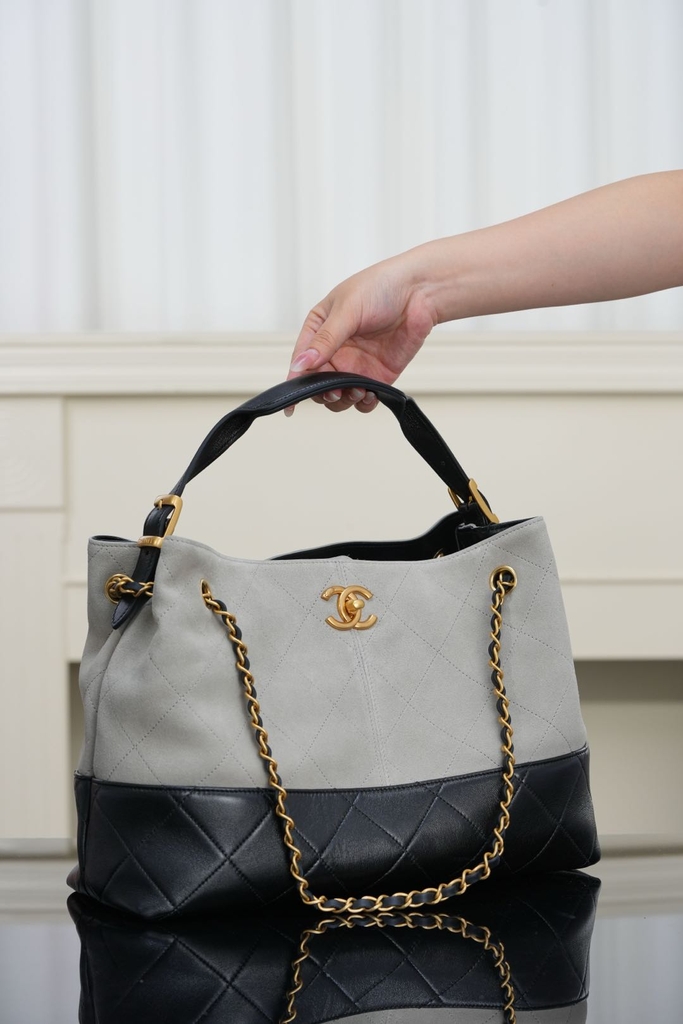Chanel 25A Suede Shopping Bag Grey Small
