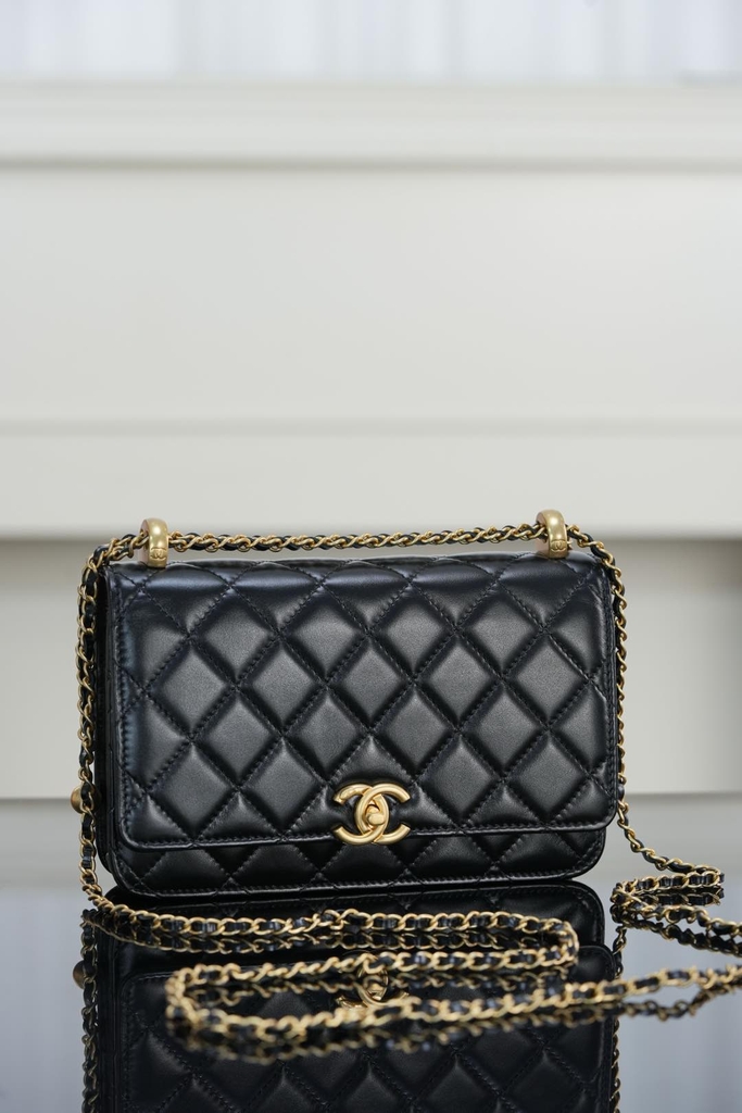 Chanel 25s Double Gold Bead Chain Black Gold