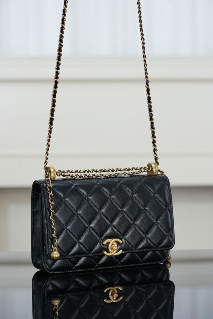 Chanel 25s Double Gold Bead Chain Black Gold