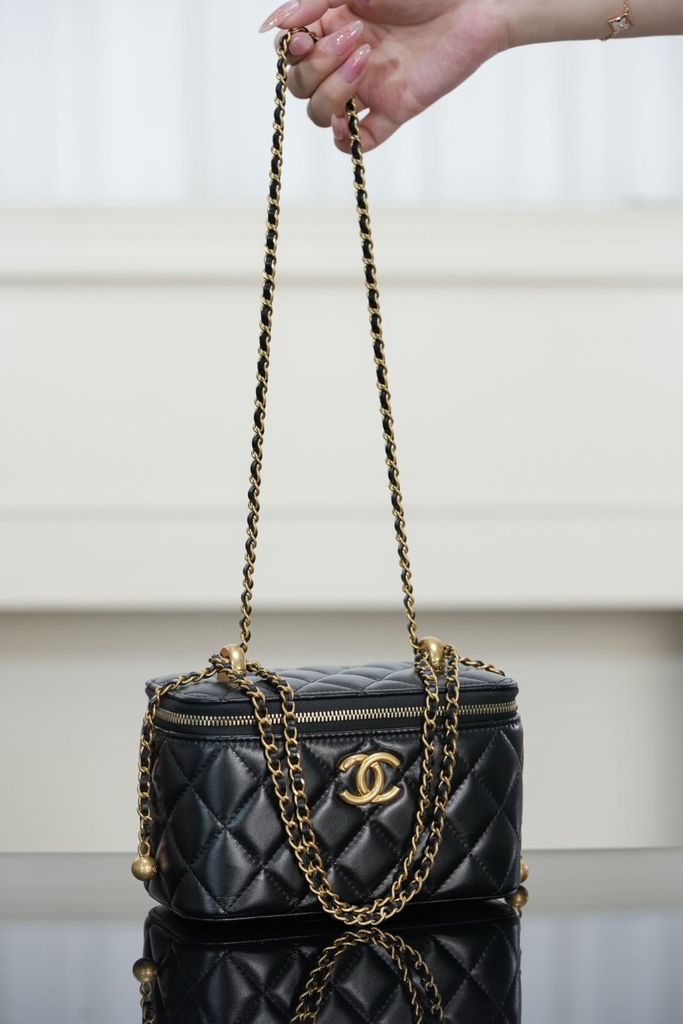 Chanel 25s Black Gold Jewelry Box