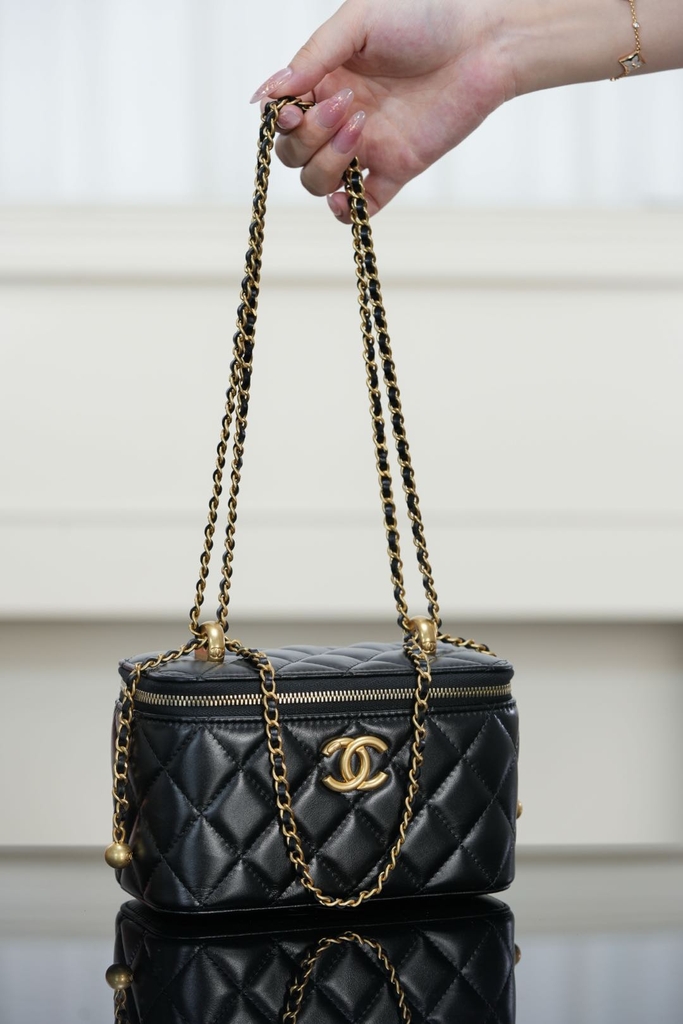 Chanel 25s Black Gold Jewelry Box