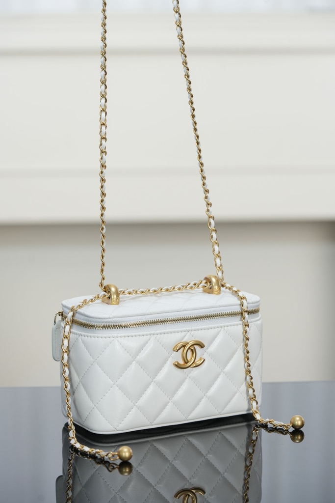 Chanel 25s Double Gold Pearl Box