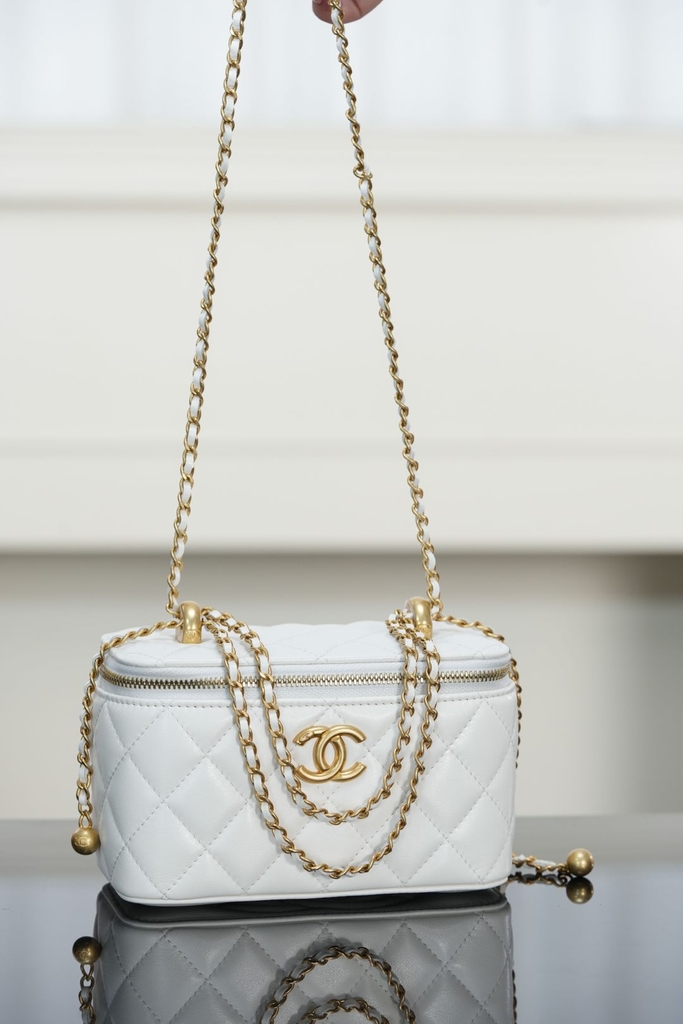 Chanel 25s Double Gold Pearl Box