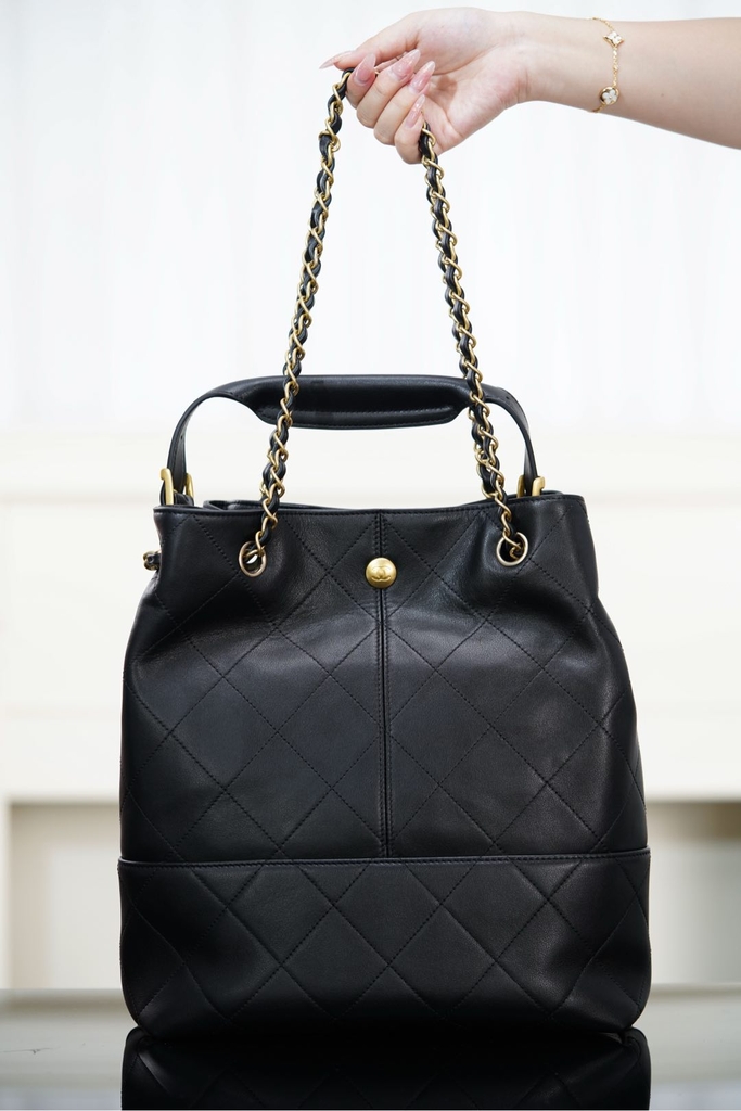 Chanel 25A Bucket Bag Black Gold