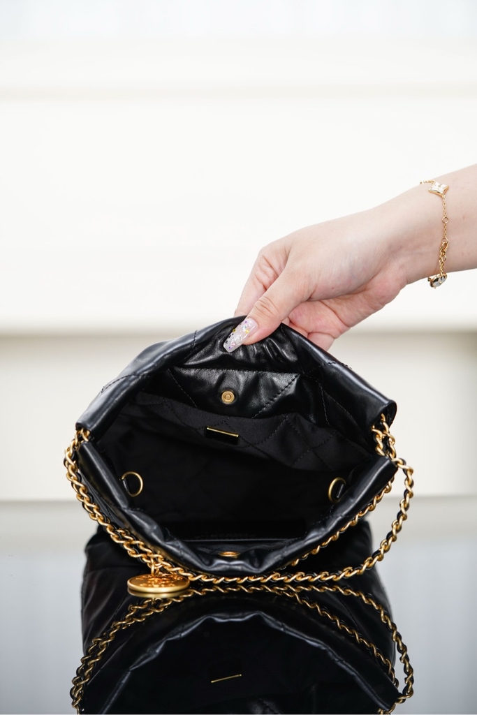 Channel 25A Mini Bag New 22 Original Leather Black Gold