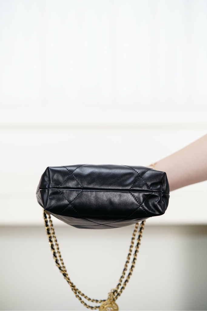 Channel 25A Mini Bag New 22 Original Leather Black Gold