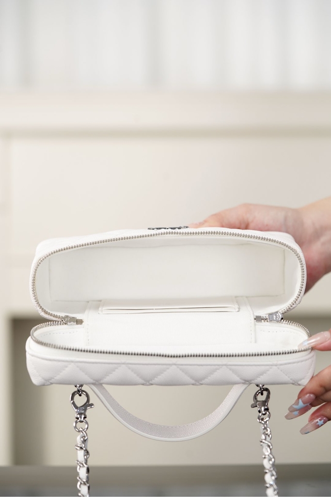 Chanel 25B Star Diamond Buckle LP Box Bag Silver