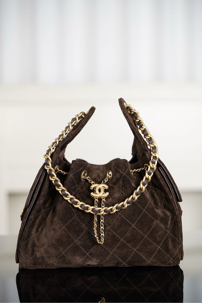 Chanel 25k Hobo Drawstring Bucket Bag Small