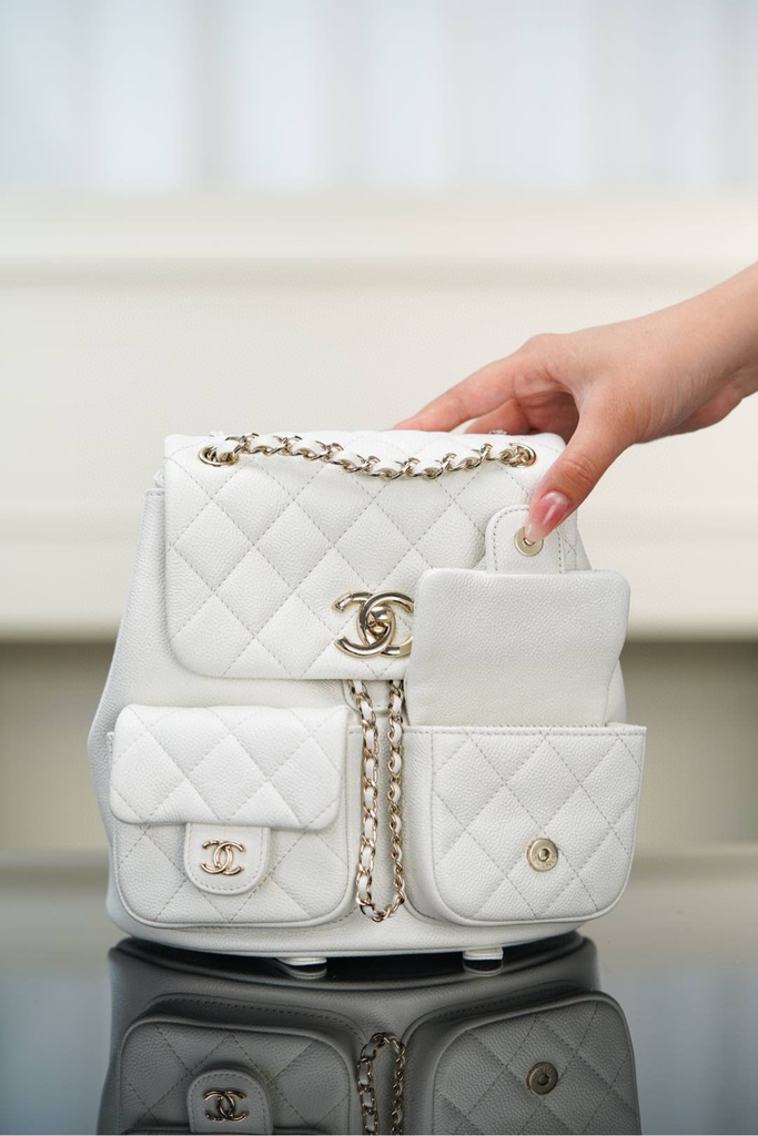 Channel 24A Duma Backpack Authentic Leather White