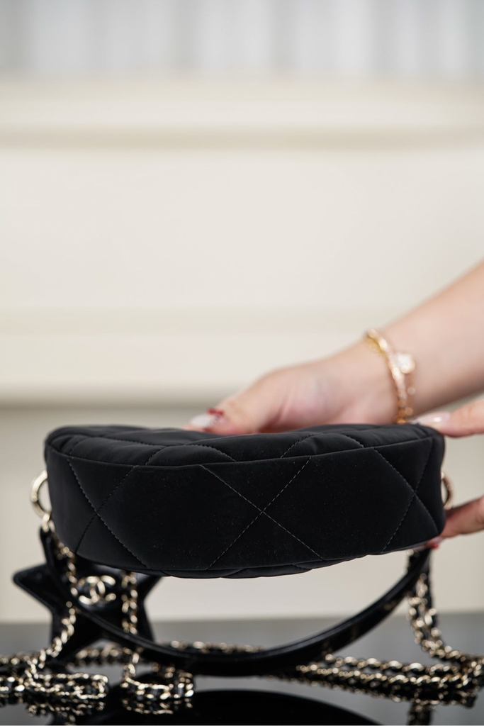 Chanel 25N Coco Neige Bag