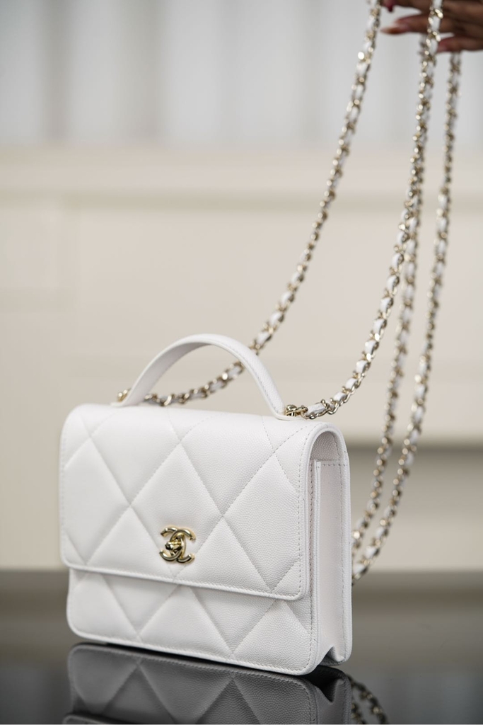 Chanel 25k Daisuki Three-in-One Backpack White