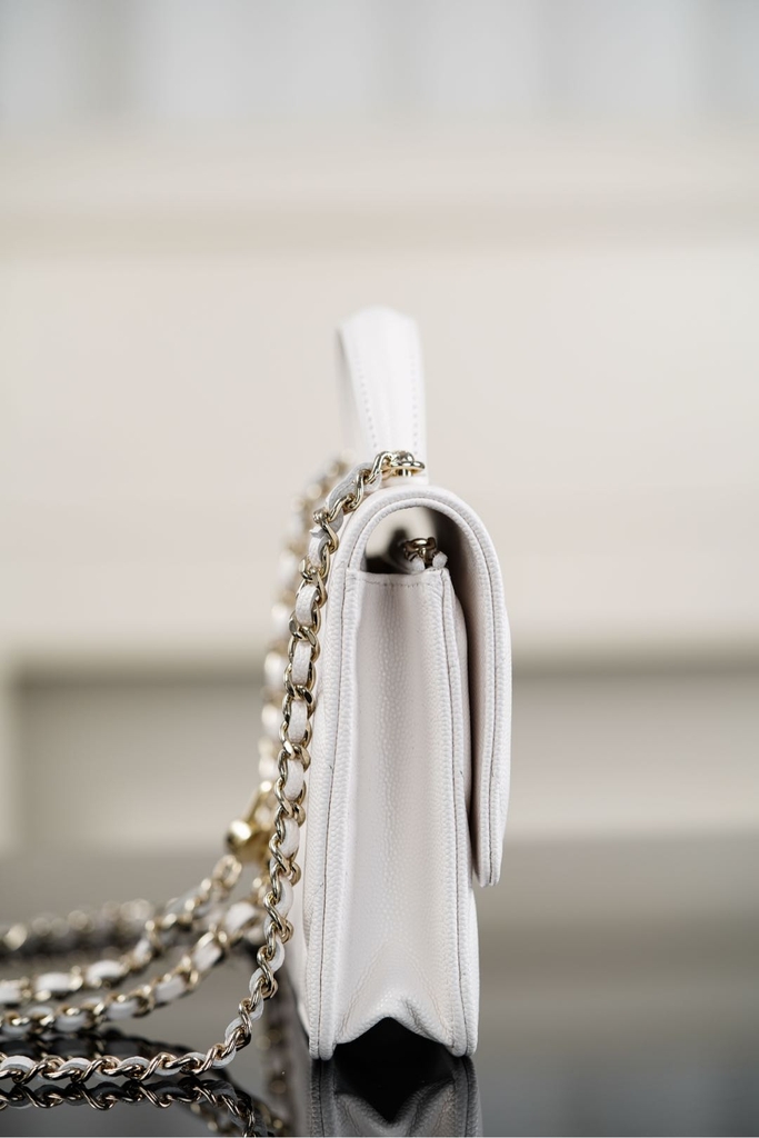 Chanel 25k Daisuki Three-in-One Backpack White