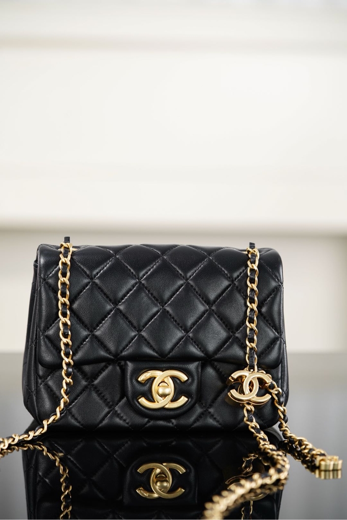 Chanel 25B Black Leather Mini Bag