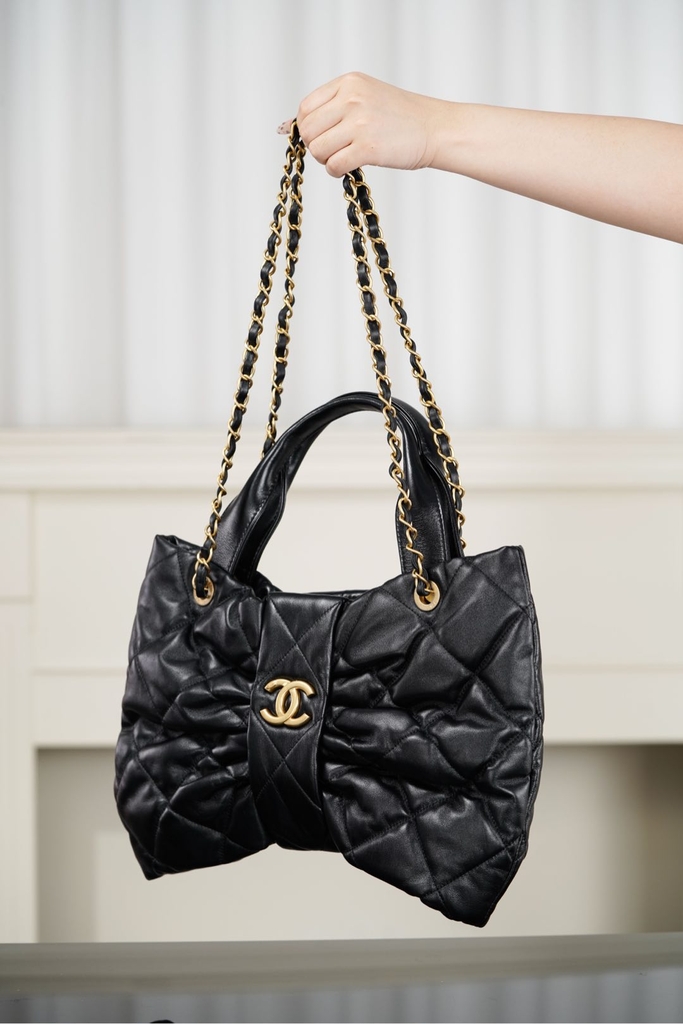 Chanel 25K Butterfly Bow Handbag