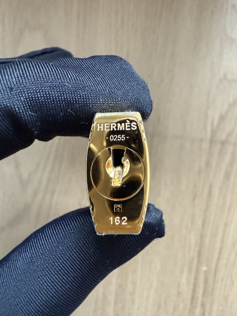 b35