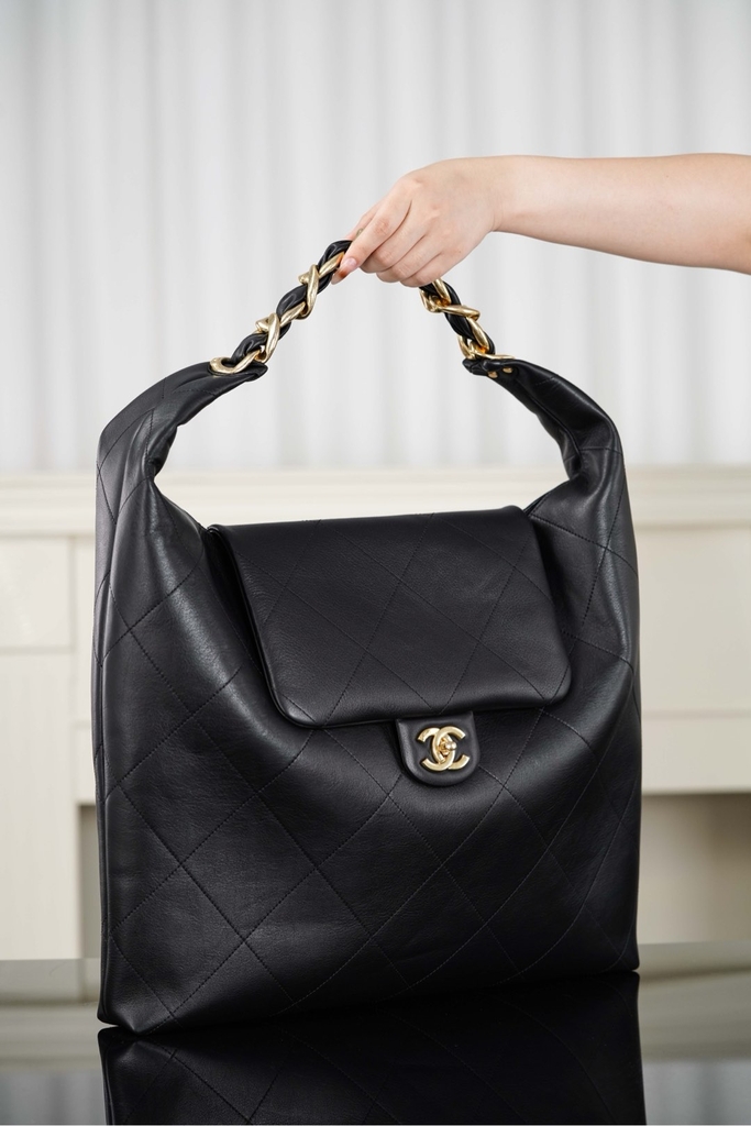 Chanel 25k Unisex Hobo Bag with Gold Chain