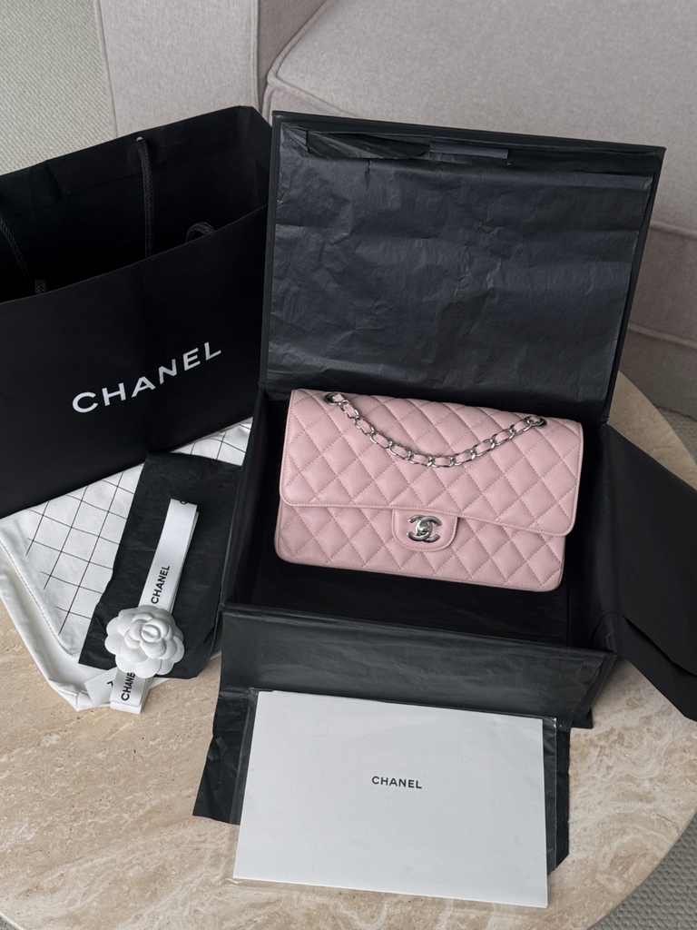 Chanel 114