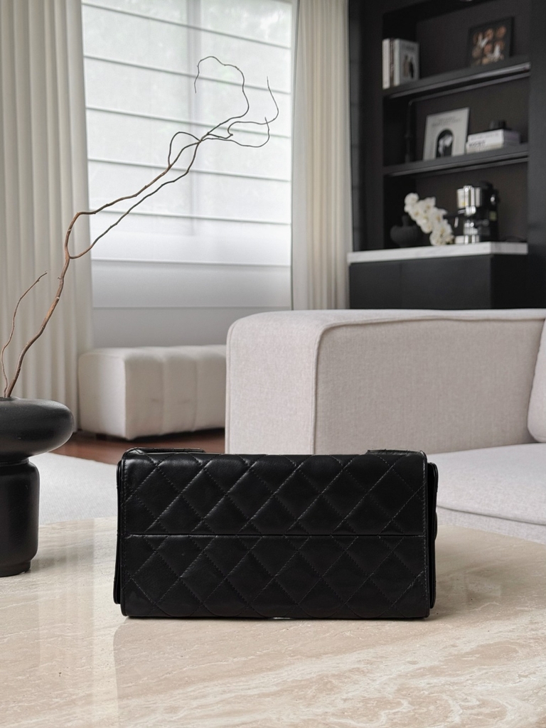 25C Hobo Black Cow 30x26x14cm