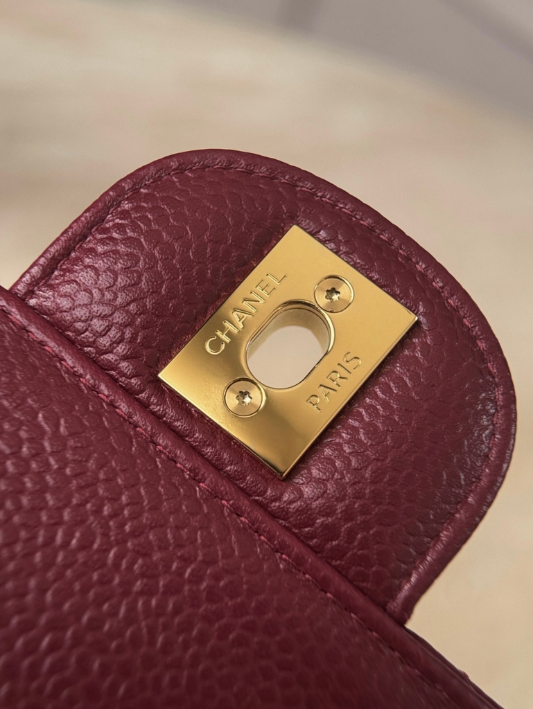 CF20 Ball Burgundy Gold Edge Car