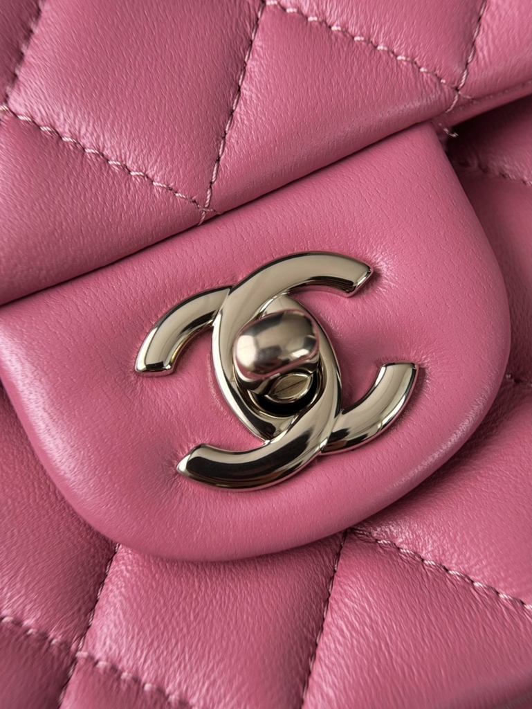 CF25 Sheep Deep Powder Light Gold