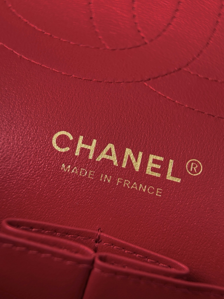 CF30 Ball Red Gold Car Side