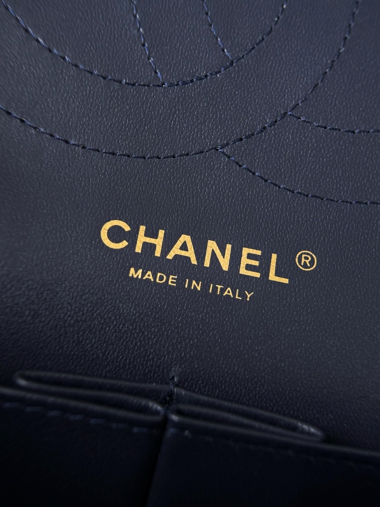 CF30 Blue Gold Ball Detail Car Edge