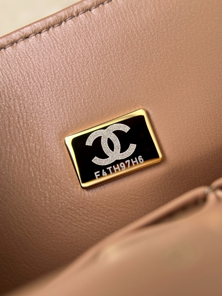 CF23 Light Gold Goat Milk Tea (Deep)