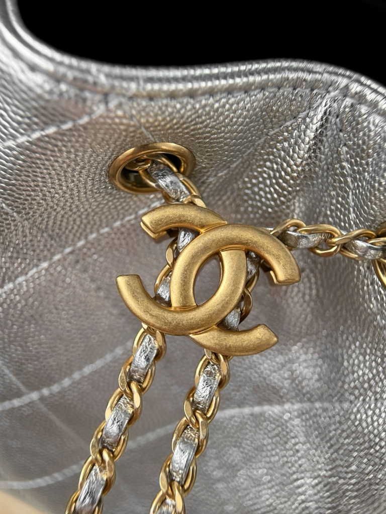 Hobo Ball Silver 25s 26x30x14cm