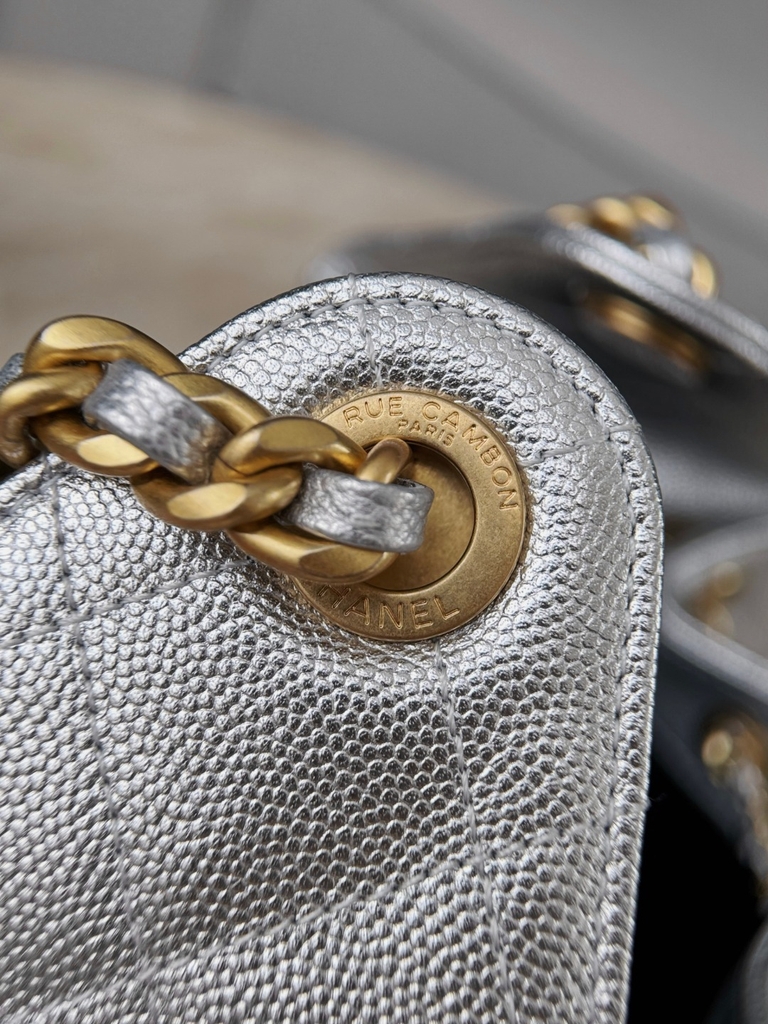 Hobo Ball Silver 25s 26x30x14cm