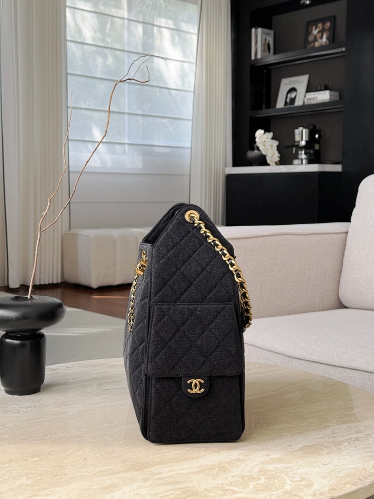 Hobo Black Denim Jeans 25s 30x40x15cm