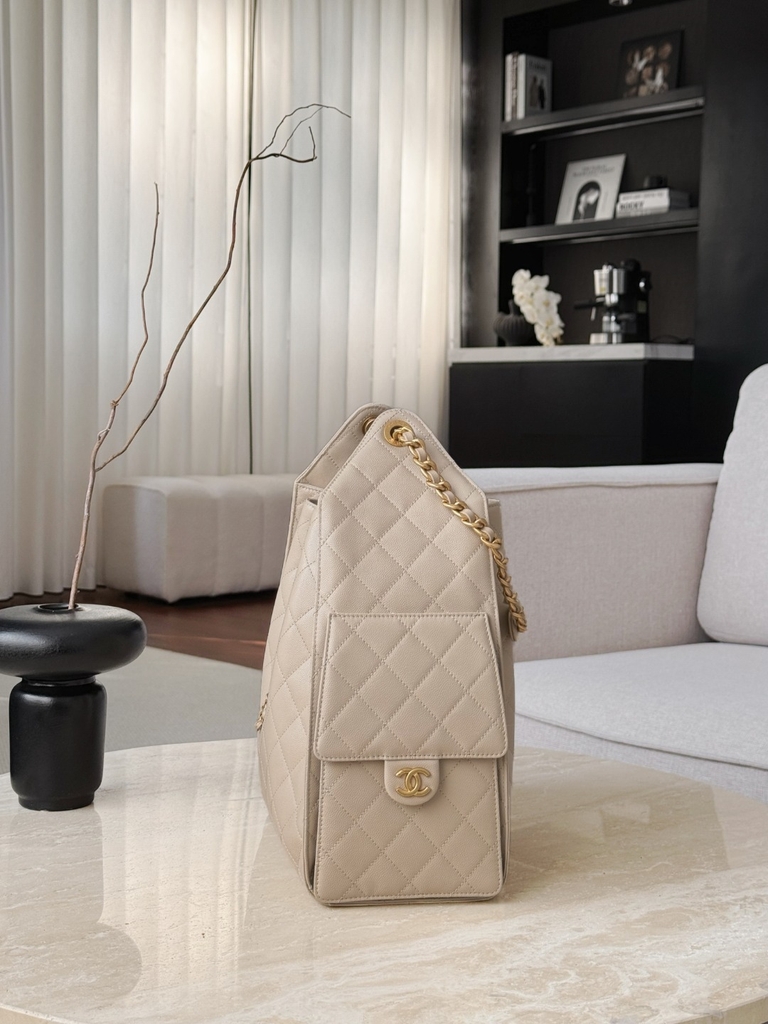 Hobo Ball 25s Almonds 30x40x15cm