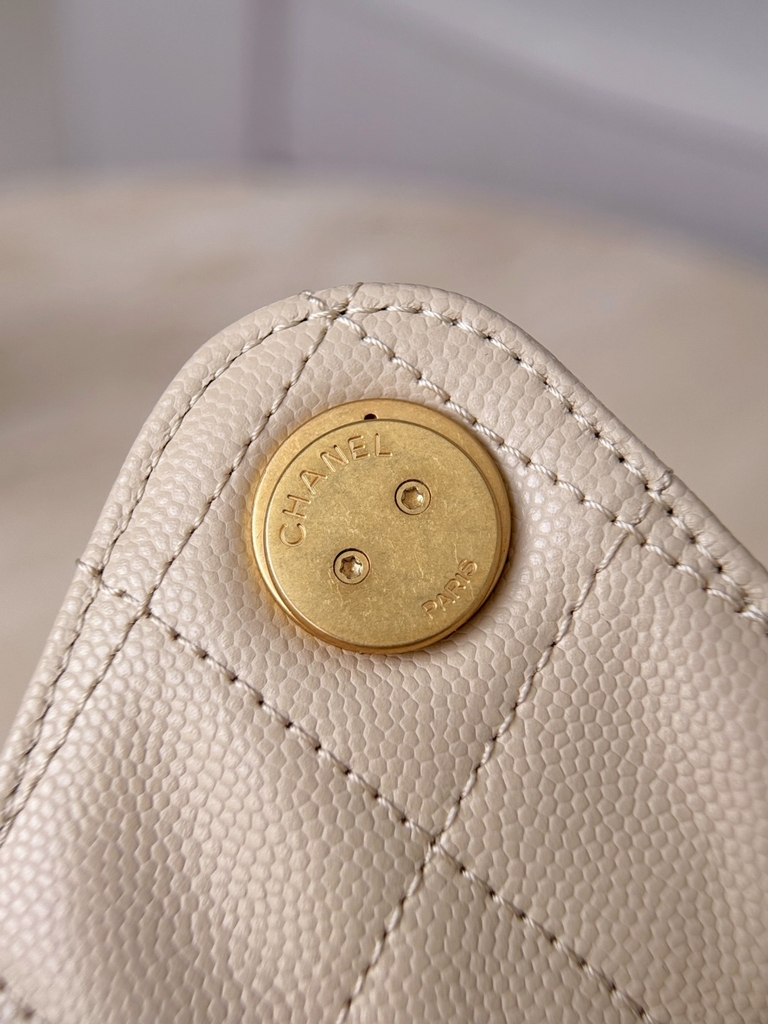 Hobo Ball 25s Almonds 30x40x15cm