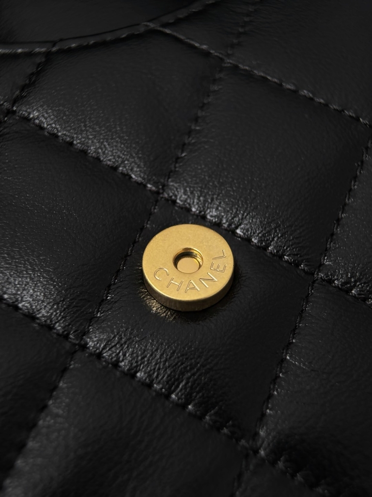 Hobo 25C Black Cow 40x30x15cm