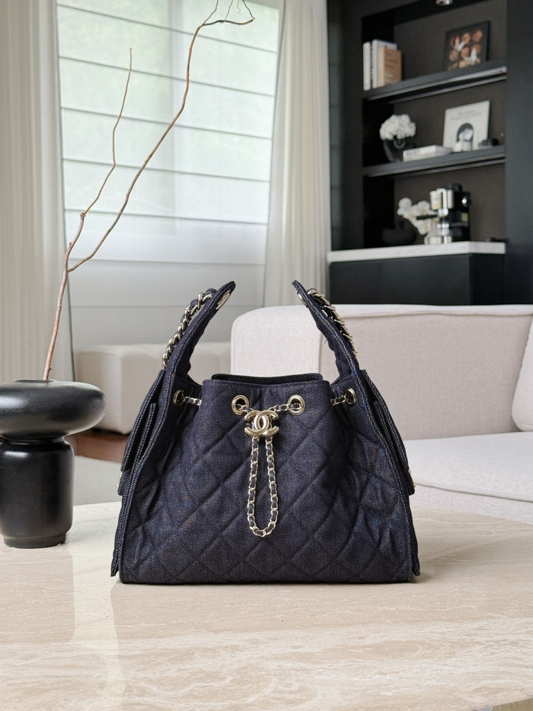 CHANEL 26S 09