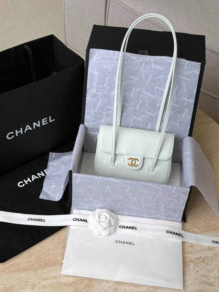 CHANEL 26P 01