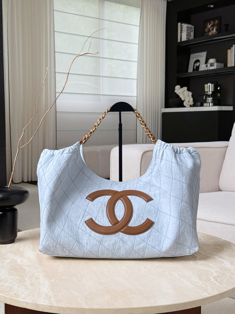 CHANEL 26M 04