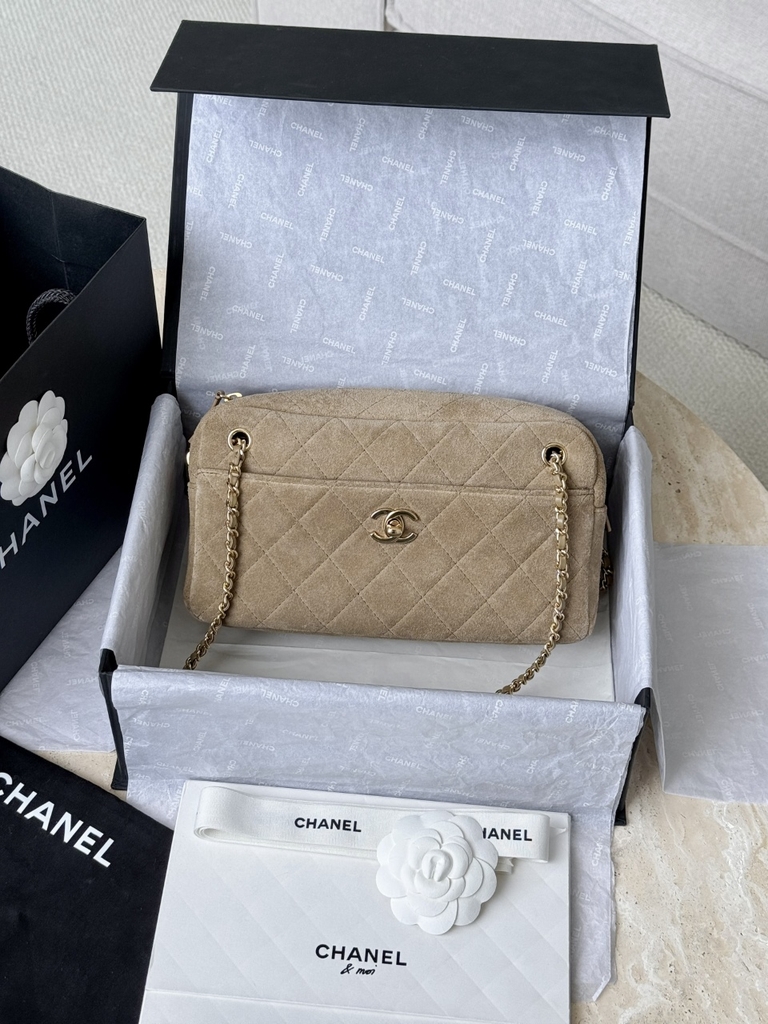 CHANEL 26A 17
