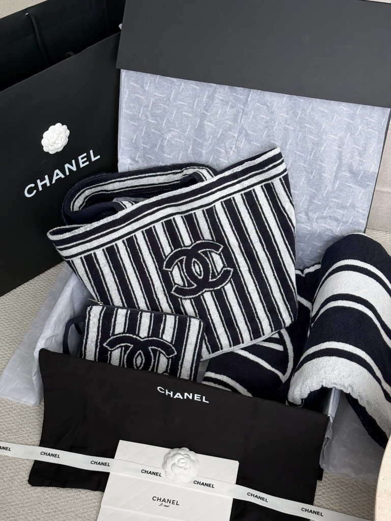 CHANEL 26M 02
