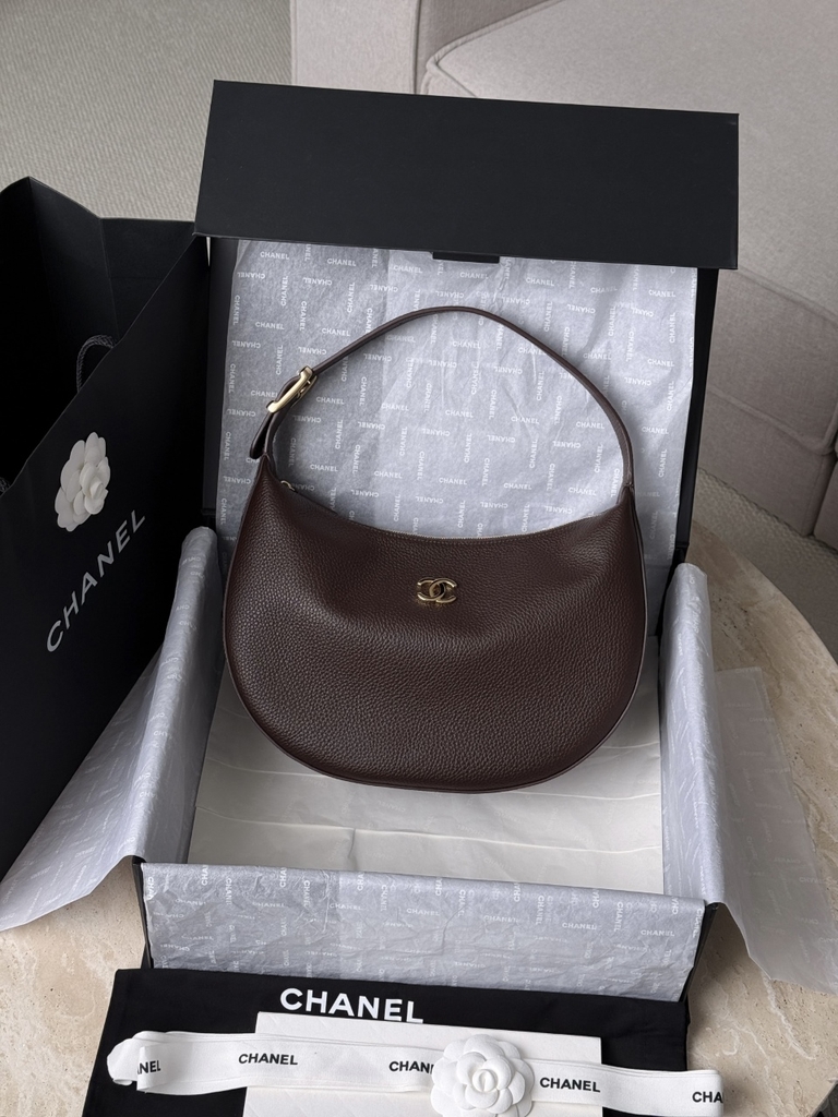 CHANEL 26B 07