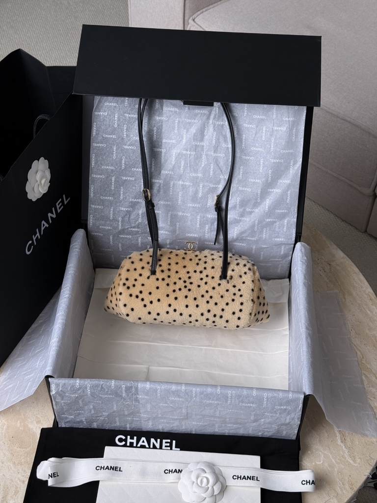 CHANEL 26A 12